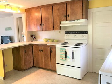 Kitchen/Living Room