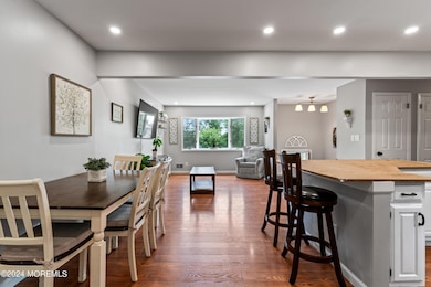 126 Walchest Dr, Toms River, NJ 08753 - photo 4