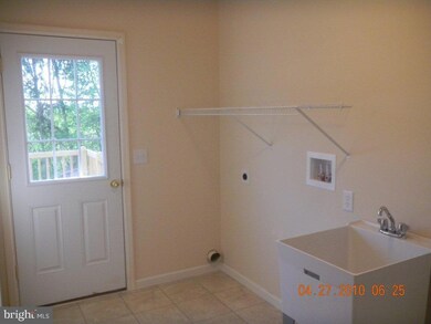 108 Conestoga Dr unit 20, Lancaster, PA 17602 - photo 3