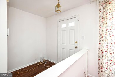 1901 Winslow Ct, Woodbridge, VA 22191 - photo 5