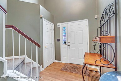 144 Heron Ct, Manalapan, NJ 07726 - photo 4