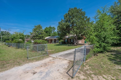 3083 Skyline Dr-Crestview-16
