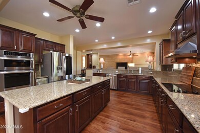 canyon-kitchen 2
