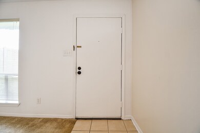 10398 Briar Forest Dr unit 33, Houston, TX 77042 - photo 6