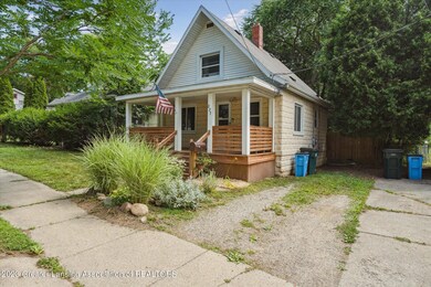 04-227-S-Foster-Ave-Lansing-MI-48912-Win