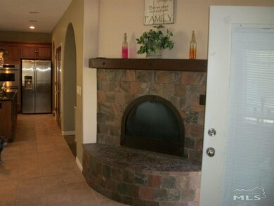 6870 Woodburn Ct, Sparks, NV 89436 - photo 7