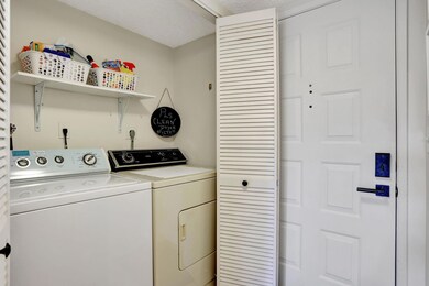 Cypress Bend unit 306, Pompano Beach, FL 33069 - photo 7