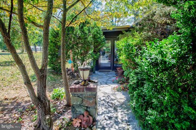 20070 Airmont Rd, Round Hill, VA 20141 - photo 5