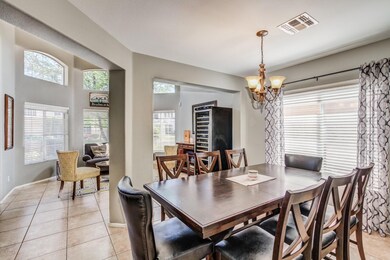 Dining Room (2)