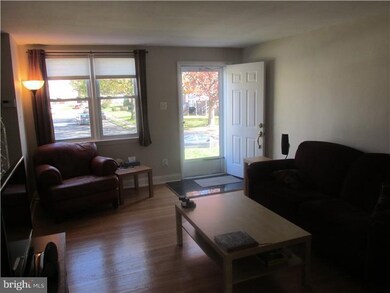 1022 Cedarwood Rd, Glenolden, PA 19036 - photo 3