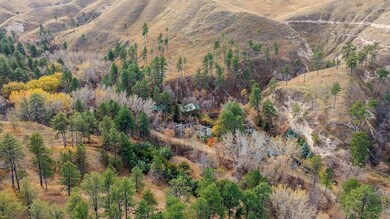 909 W Ash Creek Rd, Crawford, NE 69339 - photo 3