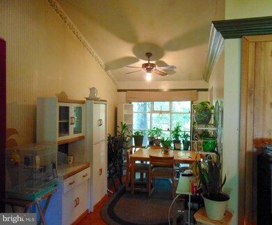 8417 Aubrey Dr, Manassas, VA 20111 - photo 5