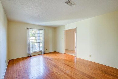 2424 Cheek Sparger Rd, Bedford, TX 76021 - photo 7