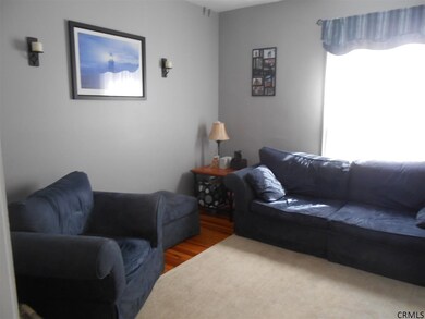 42 Glenwood Rd, Albany, NY 12204 - photo 7