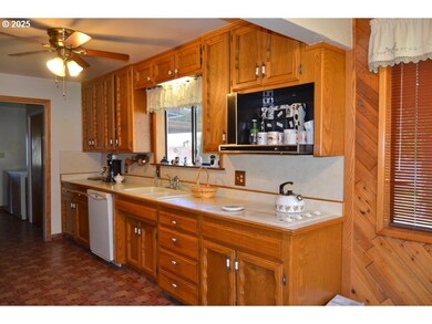 6181 Lower River Rd, Grants Pass, OR 97526 - photo 6