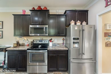 15-web-or-mls-262 Twilight Blvd-16