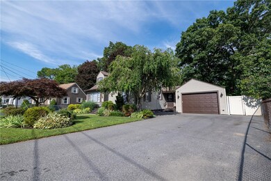 156 Preston Ave, Cranston, RI 02920 - photo 3