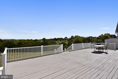 3755 Maplecrest Dr, Knoxville, MD 21758 - photo 5