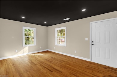 1110 Magnolia St, Winston Salem, NC 27103 - photo 7