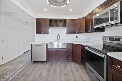 1357 E Fort Lowell Rd unit B, Tucson, AZ 85719 - photo 6