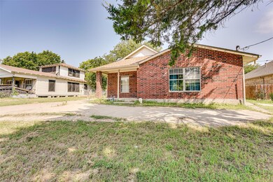 802 E Decatur St, Ennis, TX 75119 - photo 4