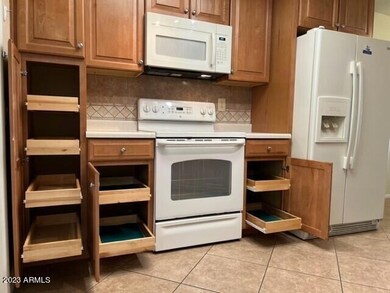 17206 N 107th Ave, Sun City, AZ 85373 - photo 4