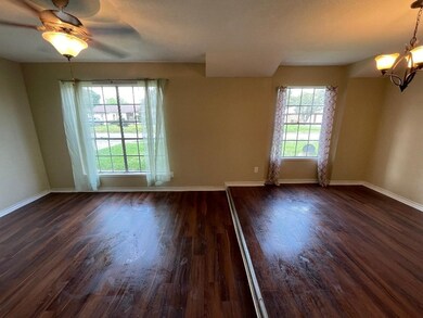 1023 Twinbrooke Dr, Houston, TX 77088 - photo 6