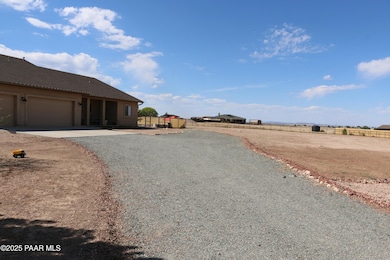 8900 N Calico Cat Trail, Prescott Valley, AZ 86315 - photo 3