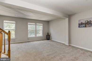 9300 Katie Ln, Laurel, MD 20723 - photo 5