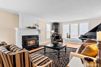 317 W 10th St, Aberdeen, WA 98520 - photo 4