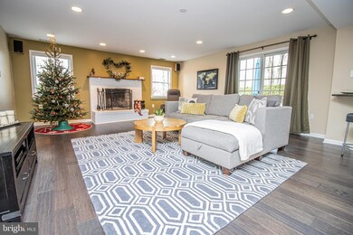 13150 Maltese Ln, Fairfax, VA 22033 - photo 5