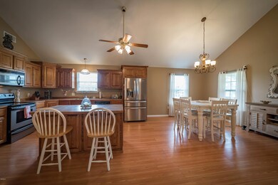 538 W Mchenry Rd, Mc Henry, MS 39561 - photo 6