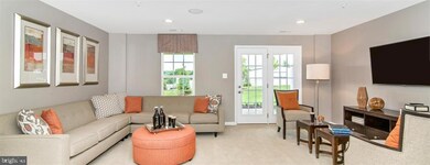 361 Laurel Oak Ln unit LG MOZART, Seven Valleys, PA 17360 - photo 4