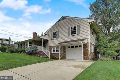 700 S Newton Lake Dr, Collingswood, NJ 08108 - photo 3