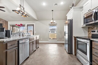 10724 S 49th West Ave, Sapulpa, OK 74066 - photo 7