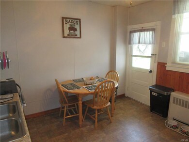 616 E Locust St, Bethlehem, PA 18018 - photo 5