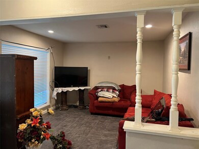 Formal living off entrance