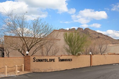 45-web-or-mls-8670 N Avenida Amatista -