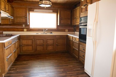 215 E 100 S, Parowan, UT 84761 - photo 5