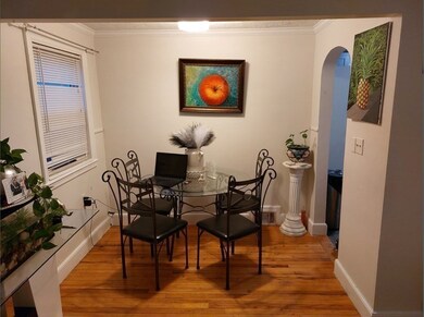 33 Paragon Rd unit 2, West Roxbury, MA 02132 - photo 4