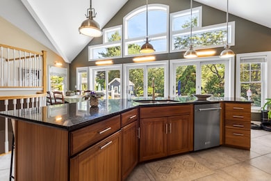 139 Oswegatchie Rd, Waterford, CT 06385 - photo 4