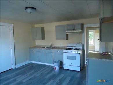 1101 S 33rd St, Temple, TX 76504 - photo 4