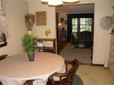 1 Rhodes St, Plainville, MA 02762 - photo 7