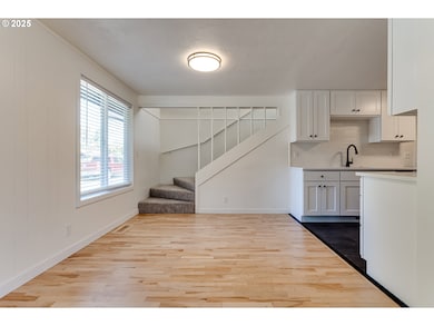 395 Fairway Loop, Eugene, OR 97401 - photo 5