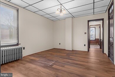 250 N Mulberry St unit 2F, Hagerstown, MD 21740 - photo 7