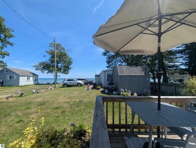 152 N Huron Rd, Au Gres, MI 48703 - photo 3