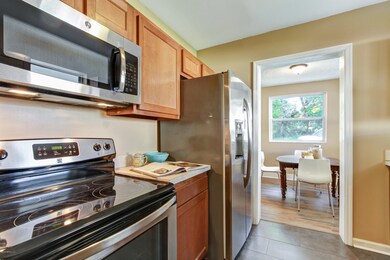 4740 Colonial Ave, Jacksonville, FL 32210 - photo 7