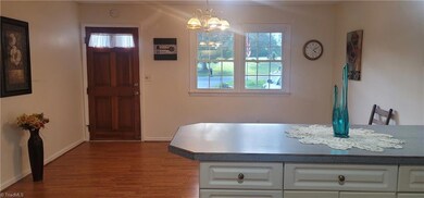 411 Chaney Rd, Asheboro, NC 27205 - photo 3