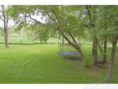 16727 Creekside Ln, Minnetonka, MN 55345 - photo 3