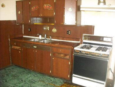3082 DURHAM (10) kitchen 1
